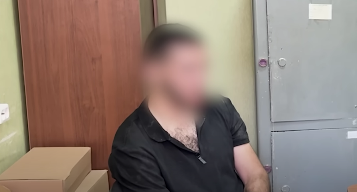 Задержанный на Ставрополье по делу о теракте гражданин Азербайджана. Скриншот видео Национального антитеррористического комитета от 08.09.25, https://www.youtube.com/watch?v=K-QcpbUgbxQ&t=119s