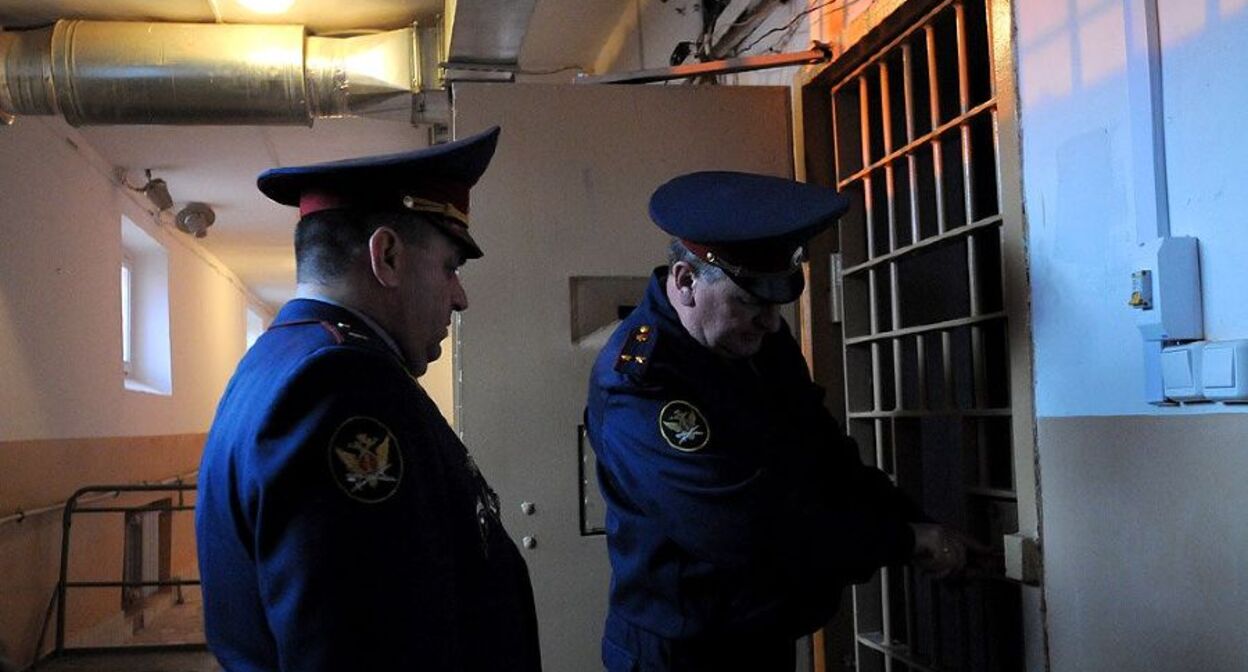 Следственный изолятор. Фото Елены Синеок, Юга.ру.